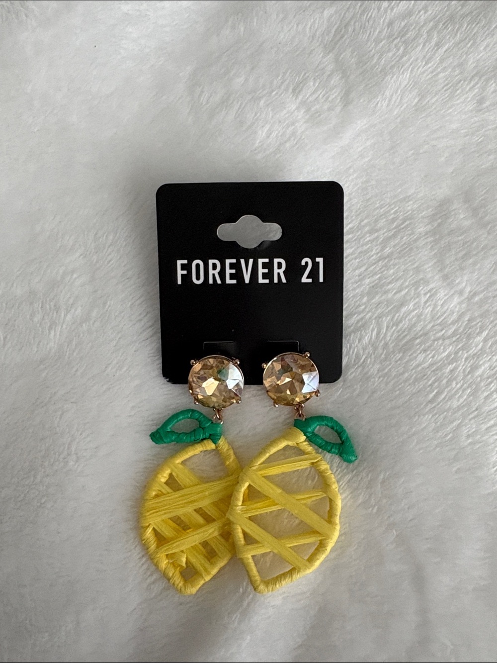 Forever 21 NWT LEMON EARINGS
